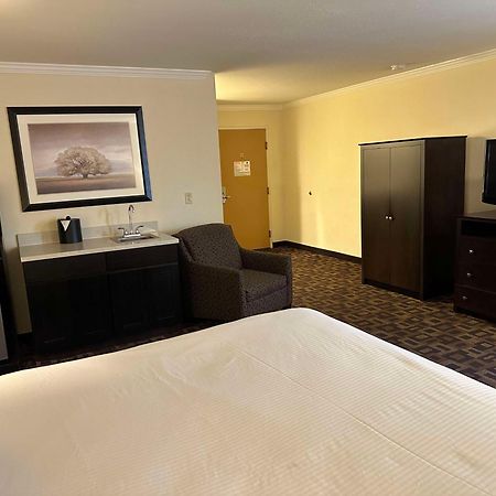 Best Western Plus Inn Of Hayward Exteriér fotografie