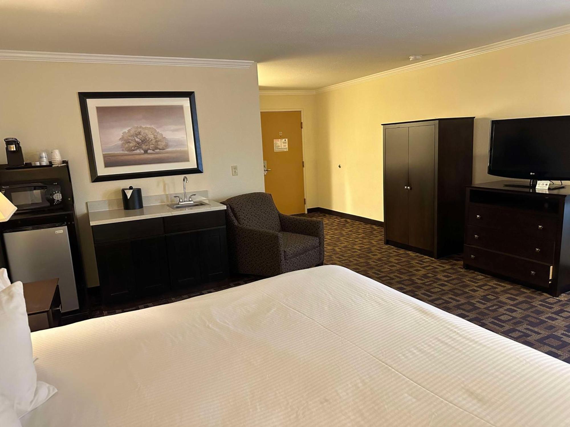 Best Western Plus Inn Of Hayward Exteriér fotografie