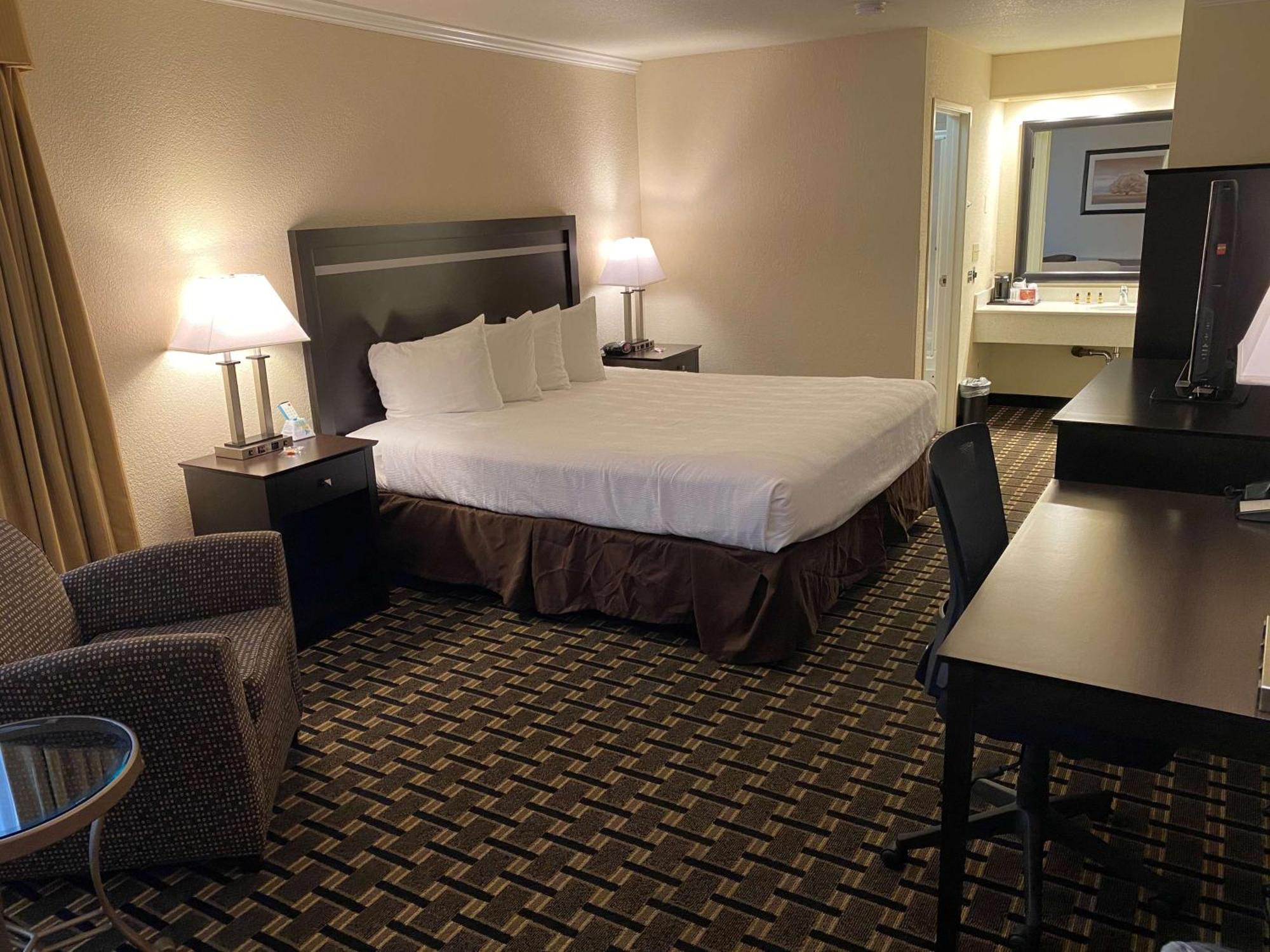 Best Western Plus Inn Of Hayward Exteriér fotografie