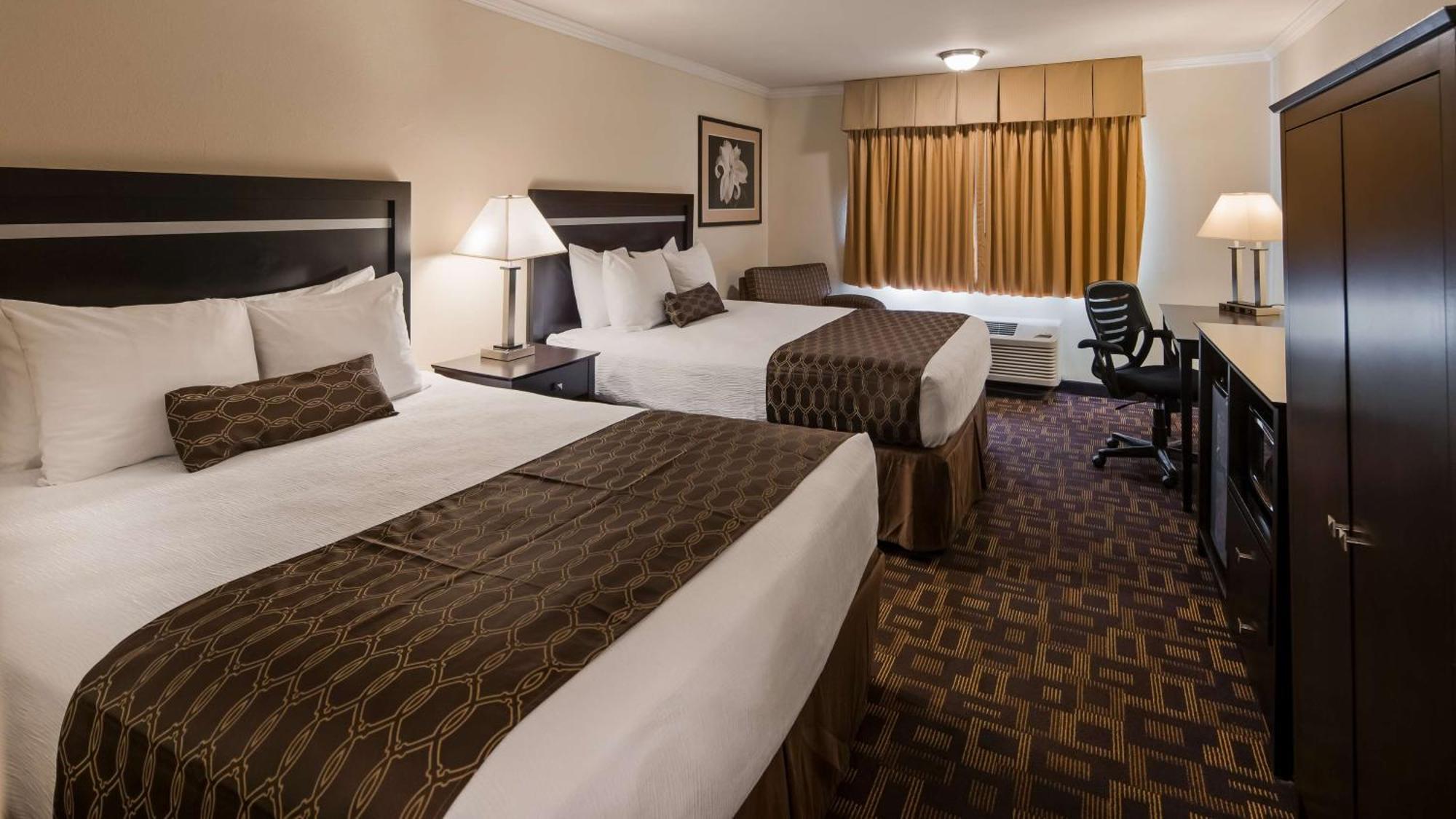 Best Western Plus Inn Of Hayward Exteriér fotografie