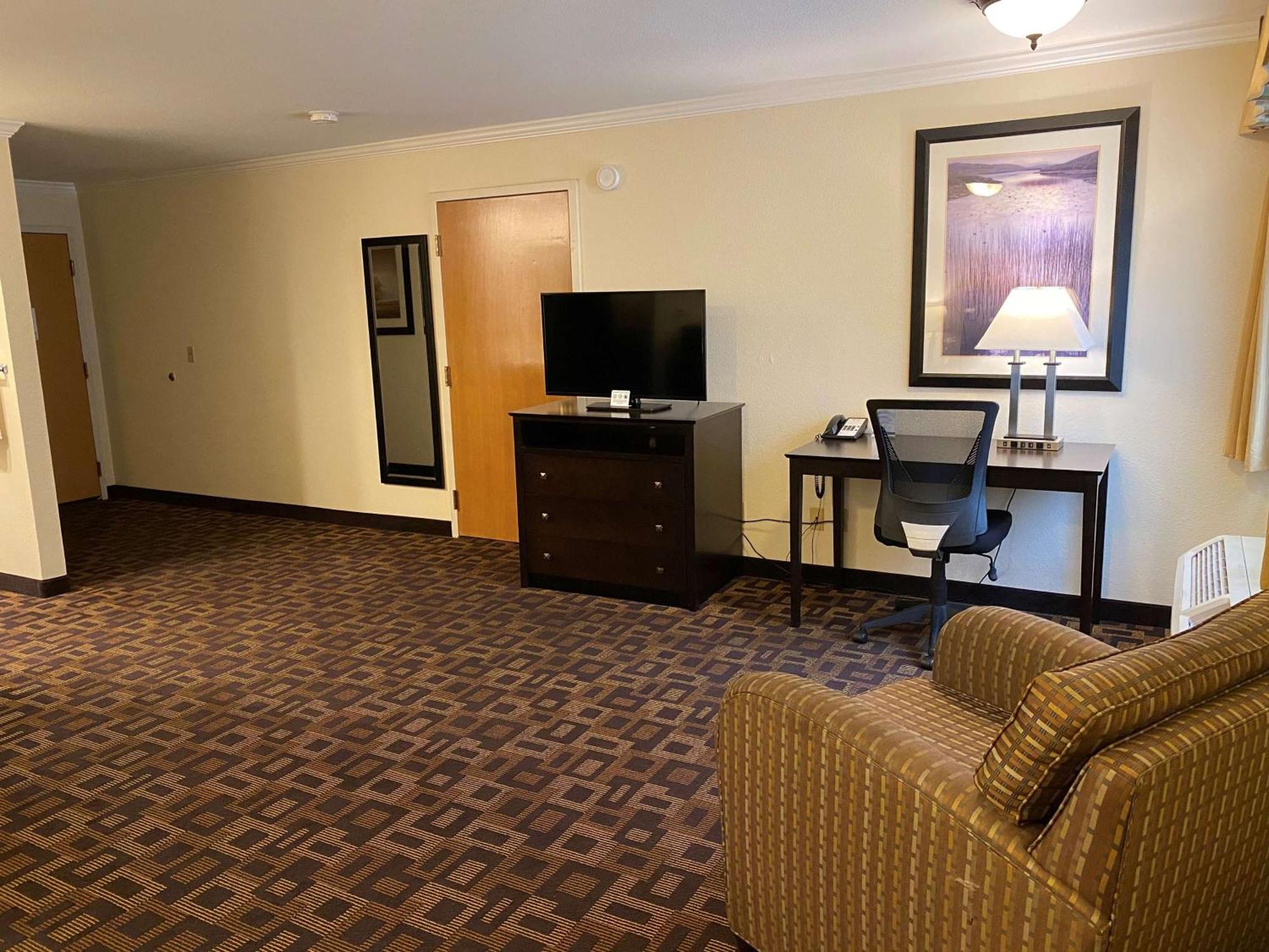 Best Western Plus Inn Of Hayward Exteriér fotografie
